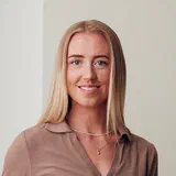 Author Frida Bjørnstad Konow portrait image